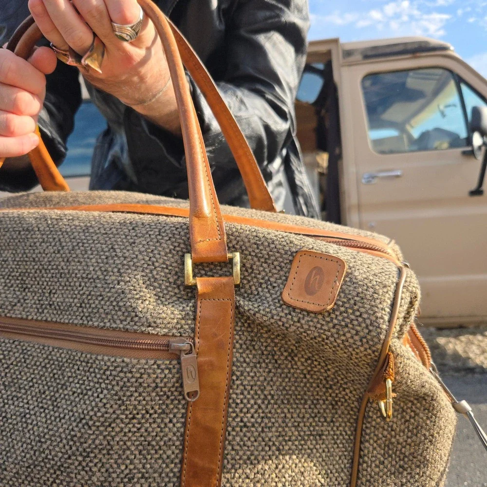 VTG Hartmann Duffel Bag Tan Tweed Leather Trim Large Weekend Travel Carry On EUC